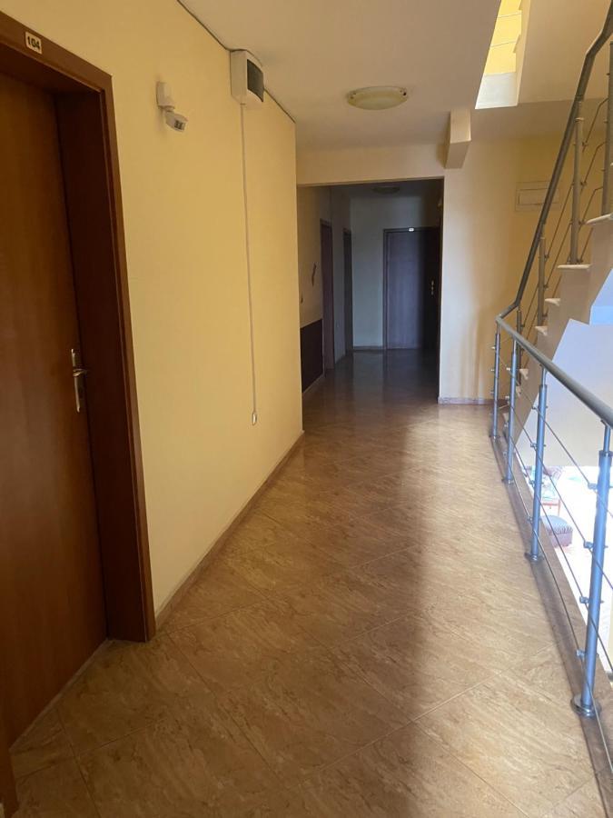 Family Hotel Aqua Равда Екстериор снимка