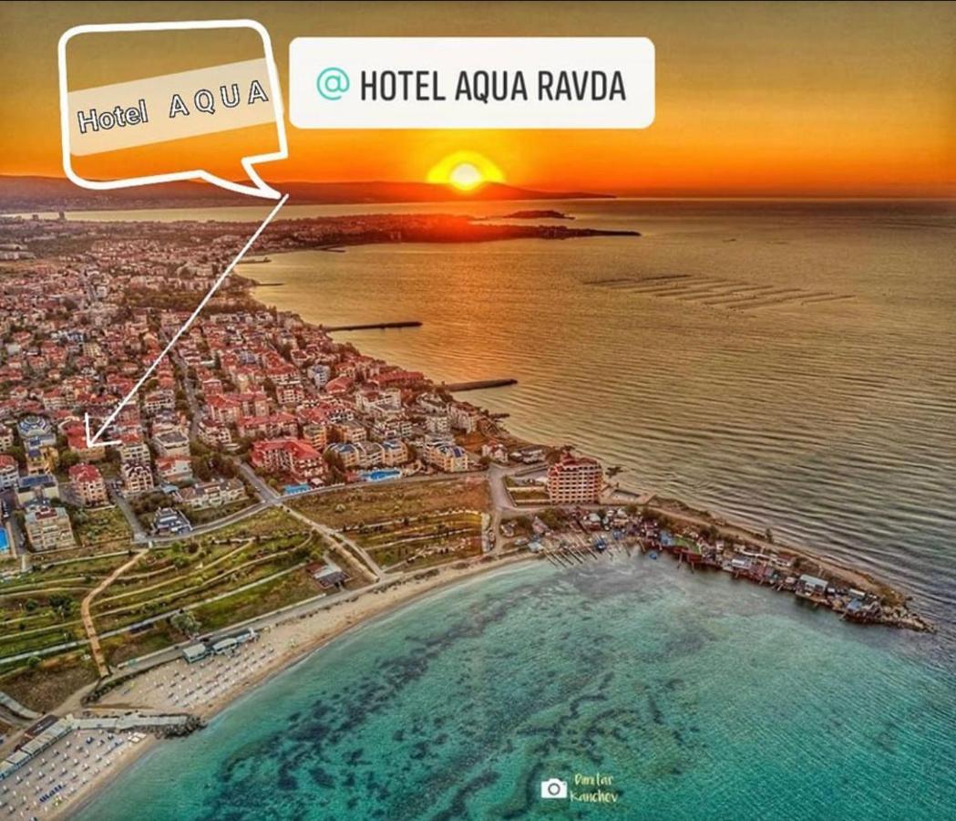 Family Hotel Aqua Равда Екстериор снимка